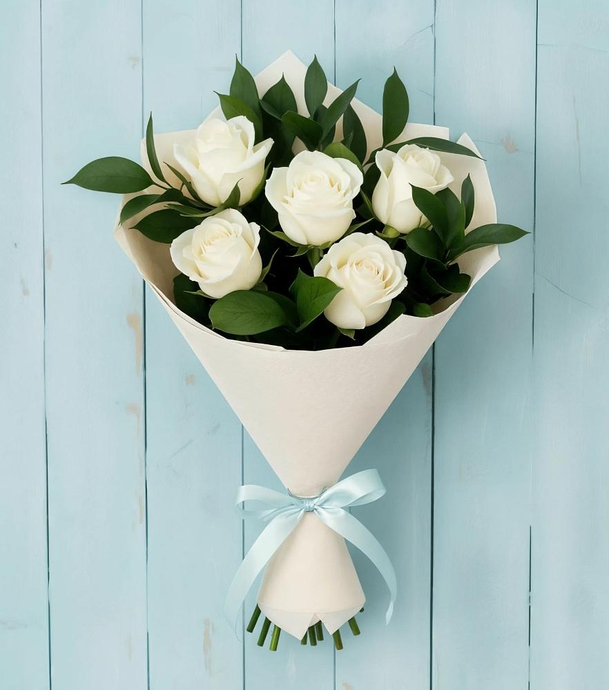 Букет цветов из: Розы в Никольское Ленинградская область