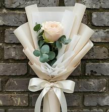 Букет цветов из:  Розы в Никольское Ленинградская область