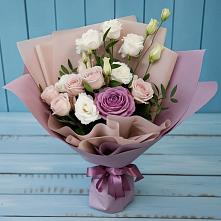 Букет цветов из:  Розы и Лизиантусы в Никольское Ленинградская область
