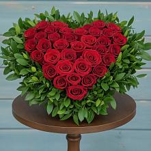 Цветочная композиция из Розы в виде сердца #REPLACE_PRED# Никольское Ленинградская область