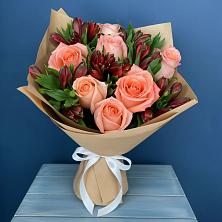 Букет цветов из:  Розы и Альстромерии в Никольское Ленинградская область