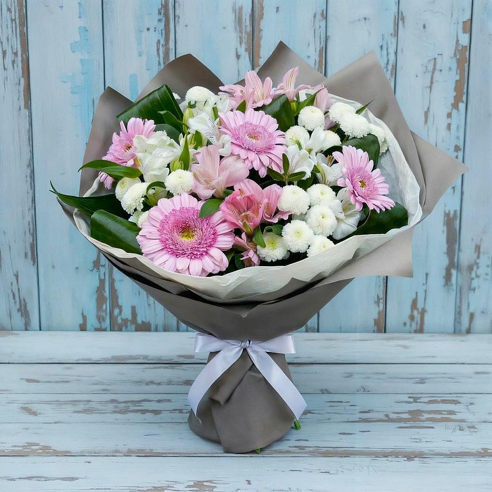 Букет цветов из: Герберы, Альстромерии и Хризантемы в Никольское Ленинградская область