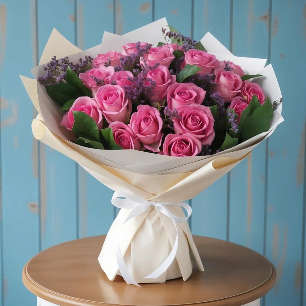 Букет цветов из: Розы в Никольское Ленинградская область