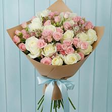 Букет цветов из:  Розы в Никольское Ленинградская область