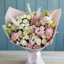 Букет цветов из:  Альстромерии и Розы в Никольское Ленинградская область